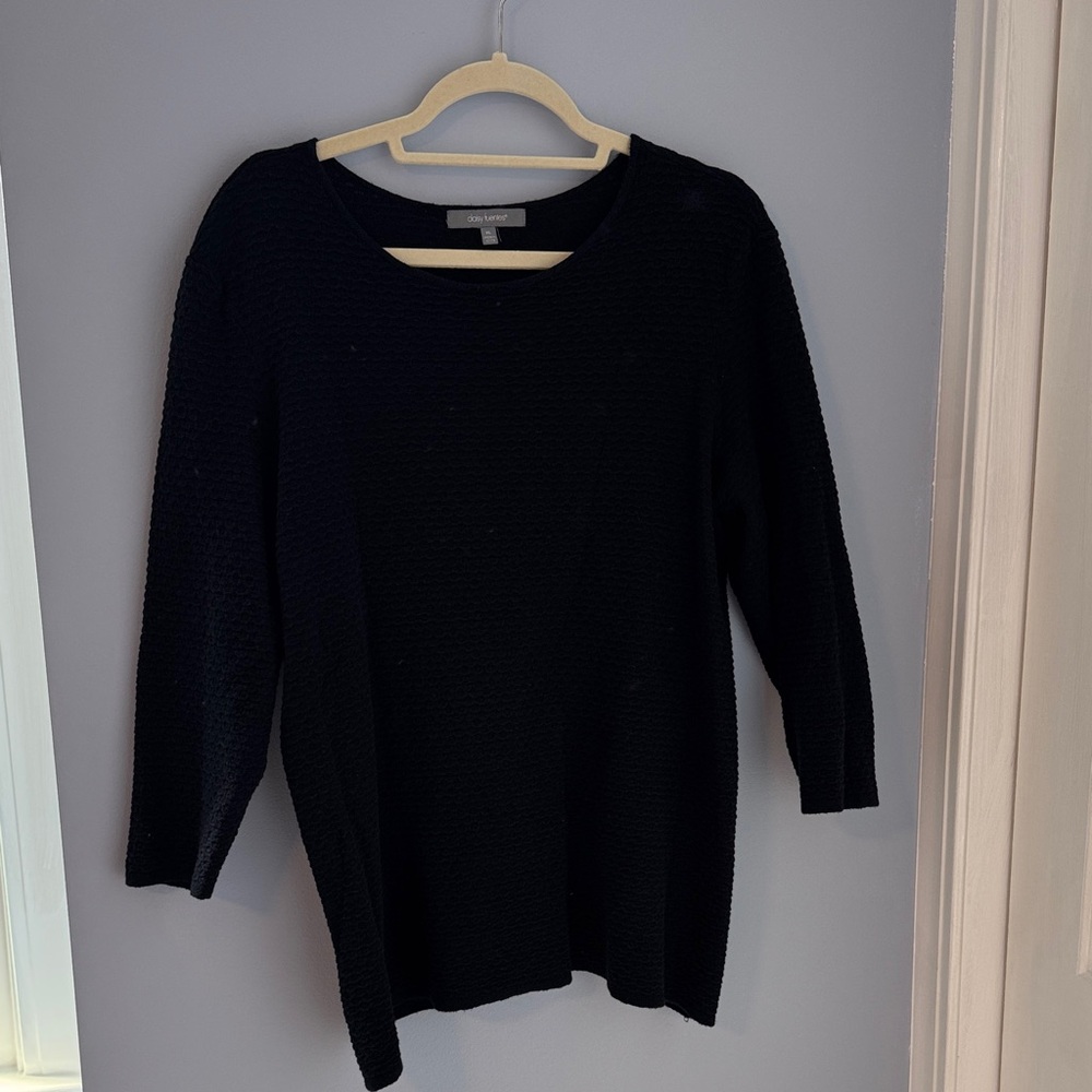 Daisy Fuentes Black Knit Sweater